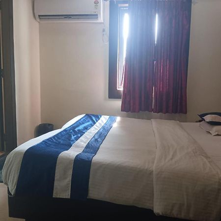 Hotel Presidency Inn Καλκούτα Εξωτερικό φωτογραφία