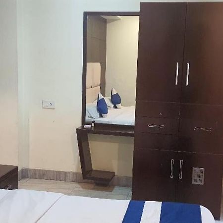 Hotel Presidency Inn Καλκούτα Εξωτερικό φωτογραφία